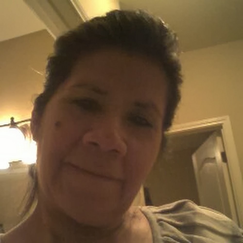 Meet your Posher, Dolores